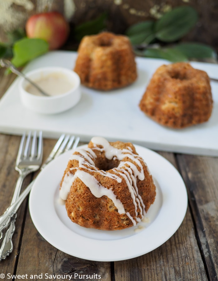 Mini Apple Spice Bundt Cakes