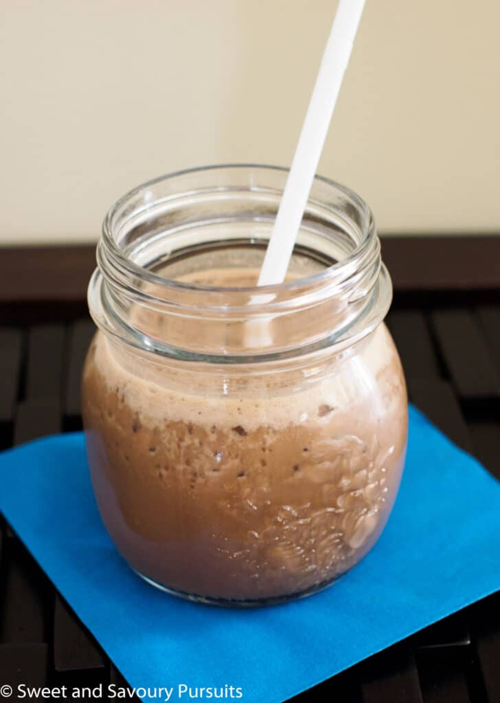 A serving of coffee smoothie.