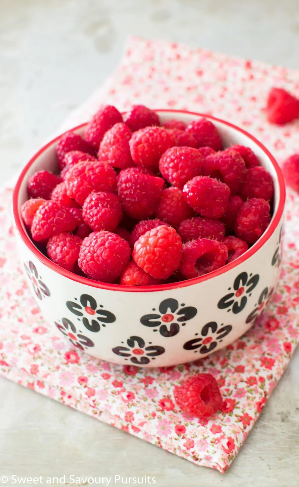 Bowl of fresh raspberries