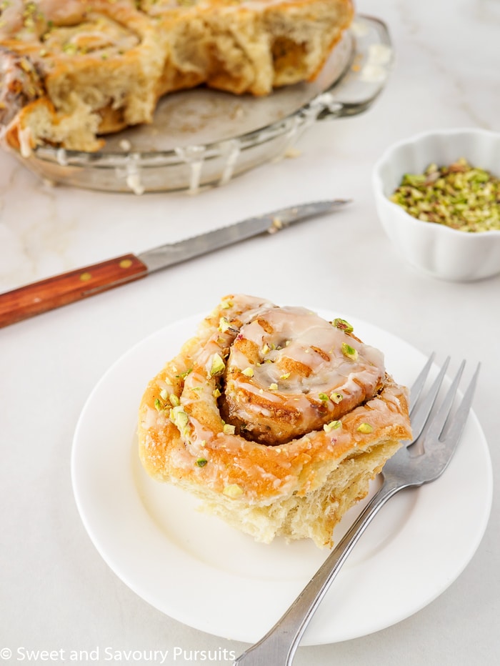 Tahini and pistachio rolls.