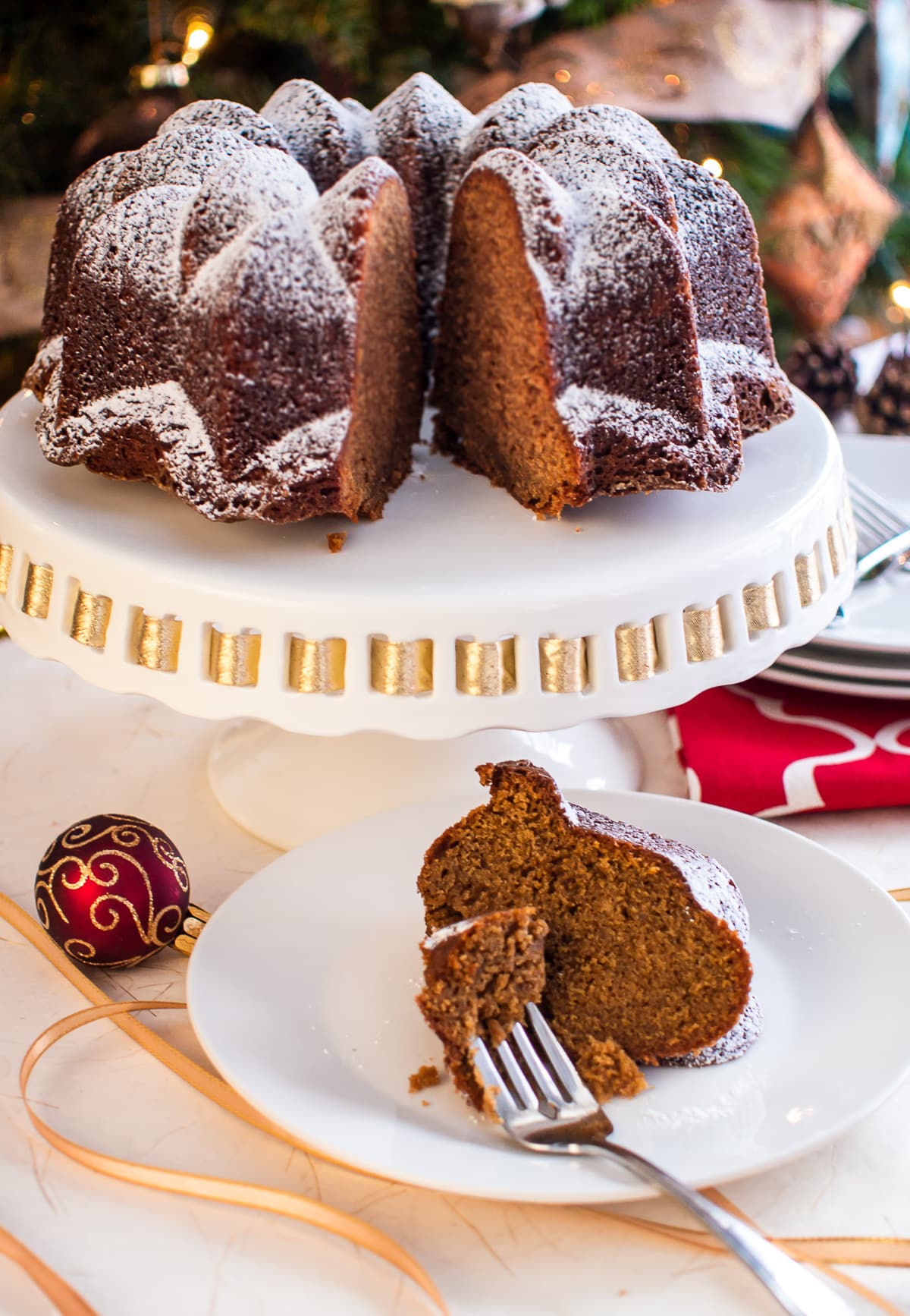 Gingerbread Bundt Cake: Soft and Festive Holiday Dessert - 31 Daily