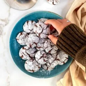 Plate of chocolate amaretti cookies.