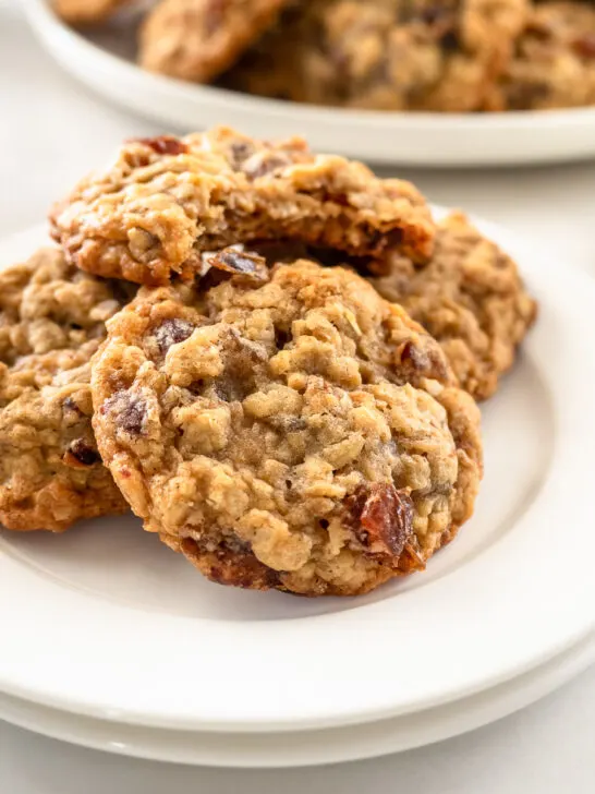 Small dish of oatmeal and date cookies.